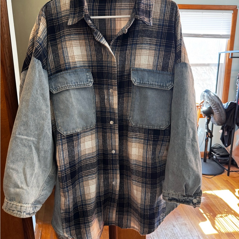 Fashion Nova Navy and Cream Plaid Shacket